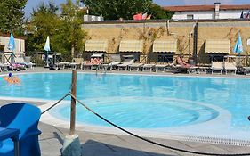 Camping Village Torre Pendente 3*